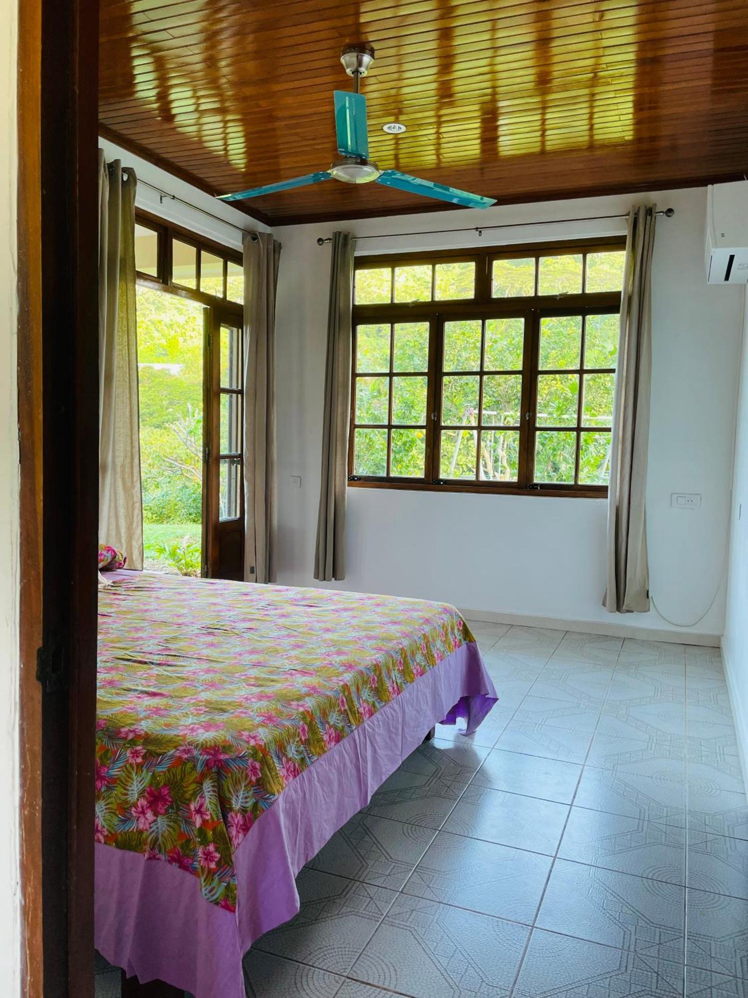 Villa Ura Uturoa Extérieur photo